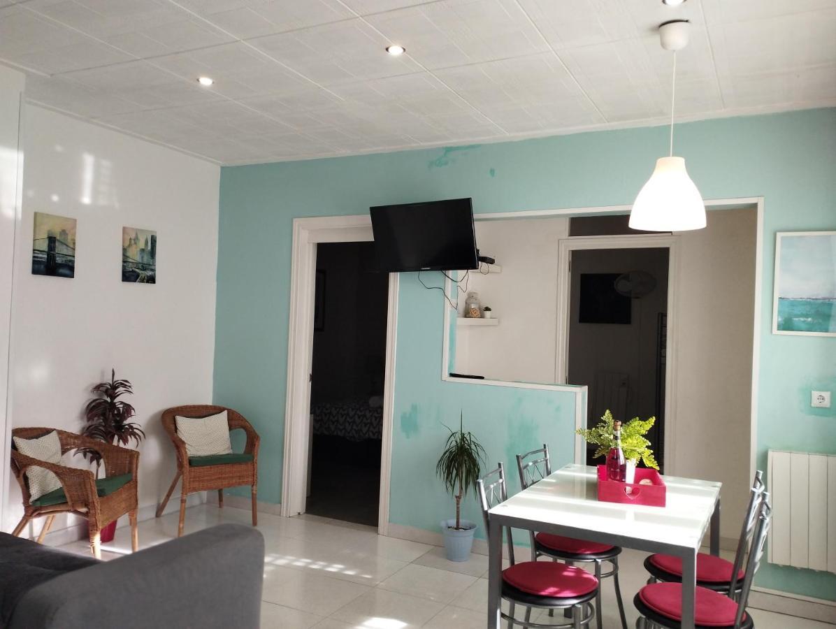 Day Ok Beach Apartment Malgrat de Mar Bagian luar foto